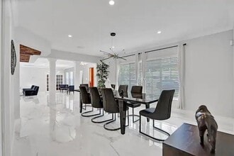 247 SW 5th St in Dania Beach, FL - Building Photo - Building Photo