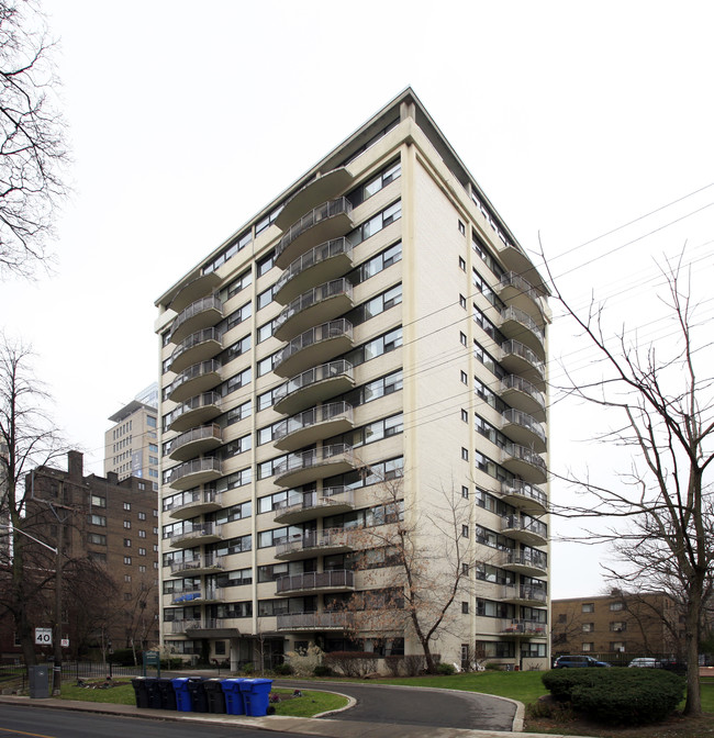 The Hearthstone in Toronto, ON - Building Photo - Primary Photo