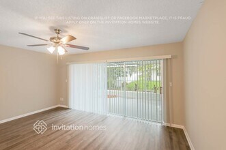 8814 Elm Leaf Ct in Port Richey, FL - Building Photo - Building Photo