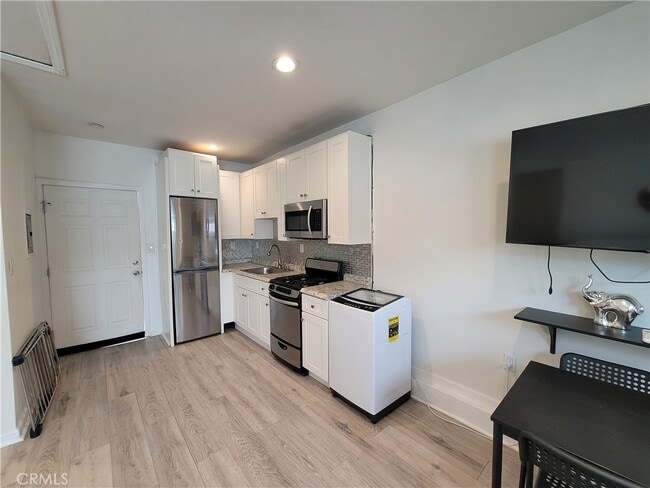 17559 Lemay St in Los Angeles, CA - Building Photo - Building Photo