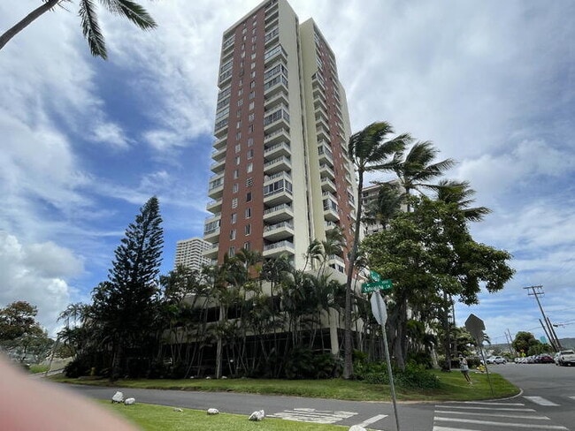 property at 2740 Kuilei St