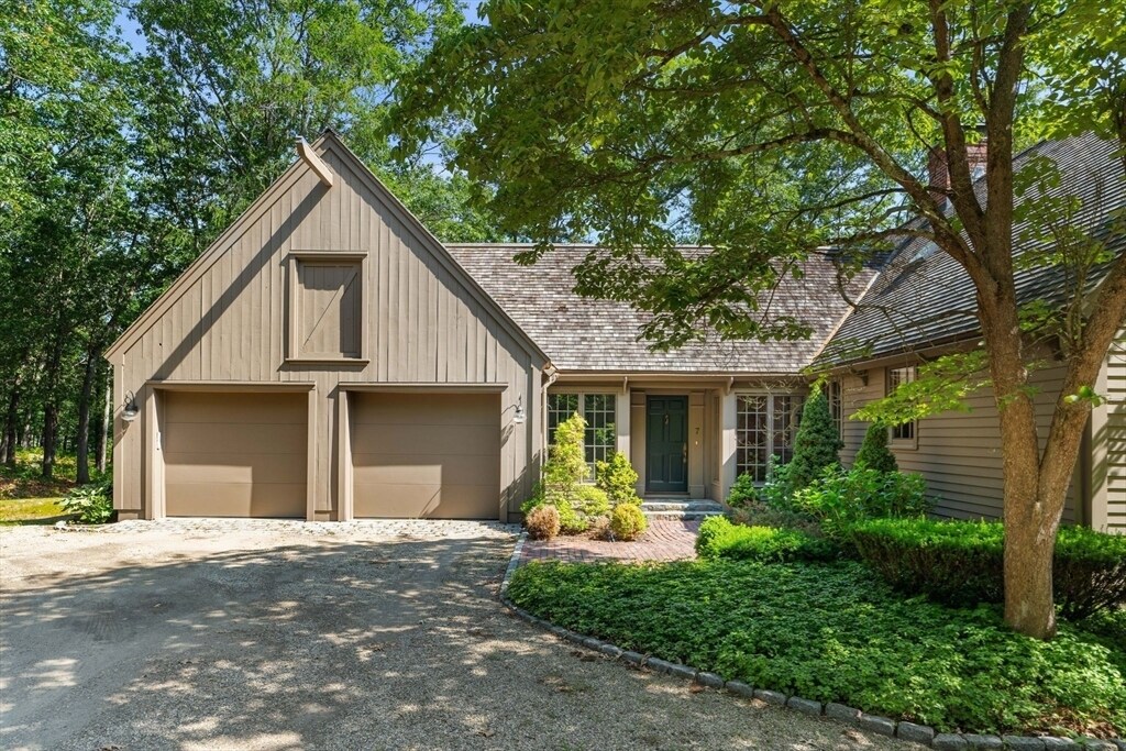 7 Pipers Quarry Ln in Newburyport, MA - Building Photo