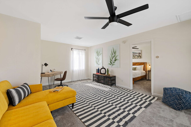 property at 314 W Taro Ln