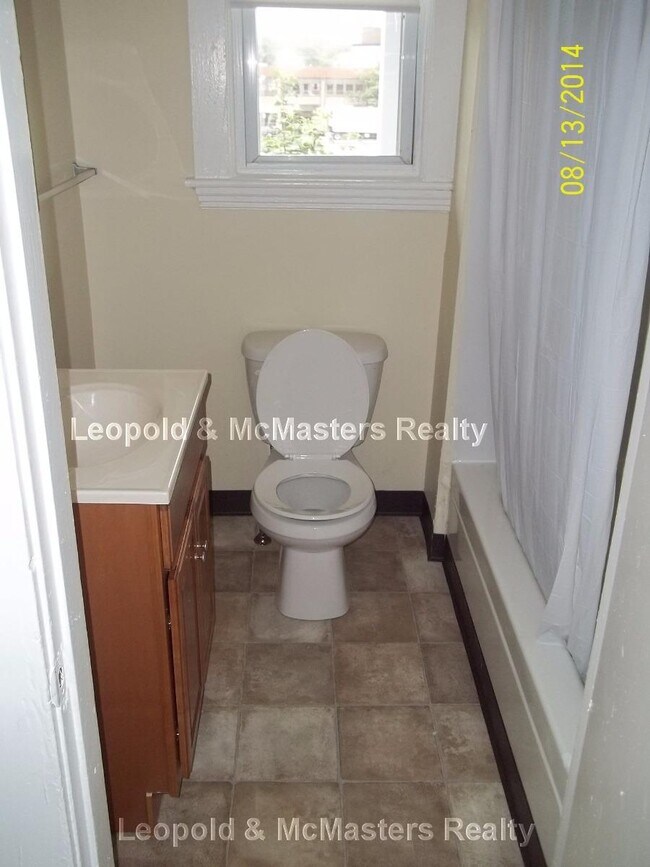 95 Gardner St, Unit 3 in Boston, MA - Building Photo - Building Photo