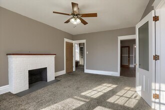 2038 Market in Harrisburg, PA - Building Photo - Building Photo