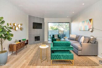 7599 E Pleasant Run in Scottsdale, AZ - Building Photo - Building Photo