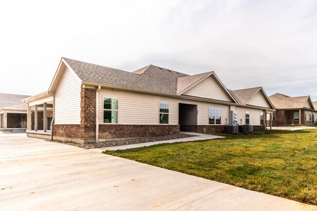 184 Garden Gate Dr in Berea, KY - Building Photo - Building Photo