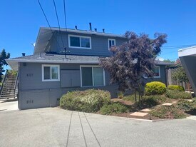 837 Corcoran Ave, Unit #1 in Santa Cruz, CA - Building Photo