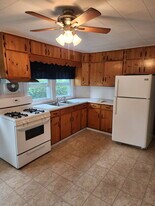 120 E 9th St in Watsontown, PA - Building Photo