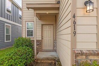 4619 Prairie Chase Dr in Houston, TX - Building Photo - Building Photo