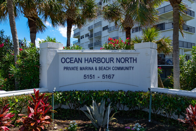 Ocean Harbour North in Hutchinson Island, FL - Building Photo - Building Photo