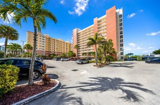 1391 S Ocean Blvd in Pompano Beach, FL - Building Photo