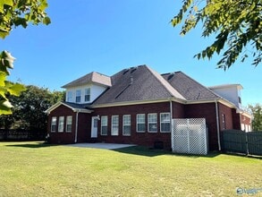 106 Matilda Dr in Huntsville, AL - Building Photo - Building Photo