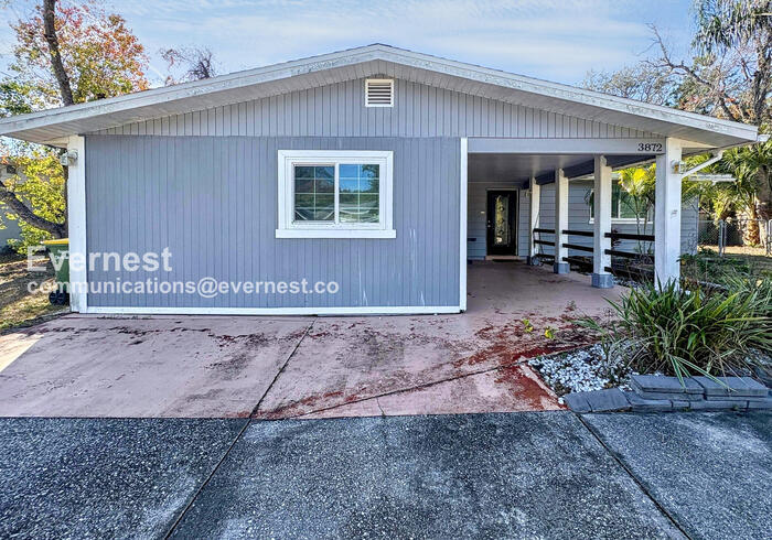 3872 Buckeye Cir in Sarasota, FL - Building Photo