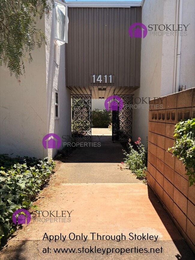 property at 1411 Creekside Dr