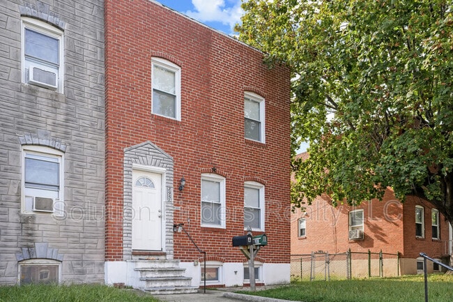 property at 2956 Yorkway
