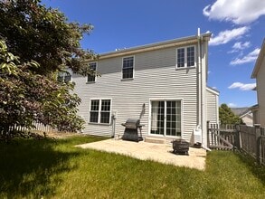2305 Blanche Ln in Champaign, IL - Building Photo - Building Photo