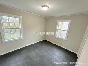 2971 Forest Ave in Memphis, TN - Building Photo - Building Photo