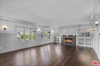 344 S Kingsley Dr in Los Angeles, CA - Building Photo - Building Photo