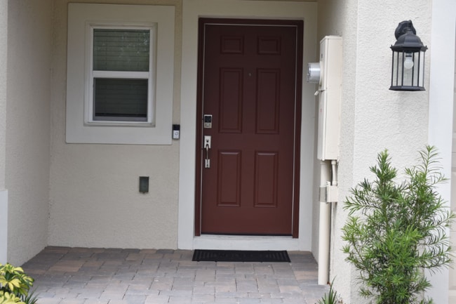 property at 2942 Canary Ave