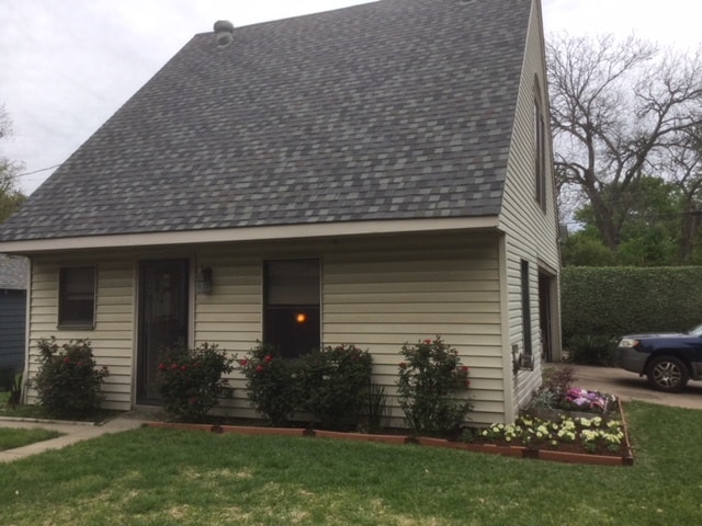 5355 Vanderbilt Ave, Unit Garage Apt. in Dallas, TX - Foto de edificio - Building Photo