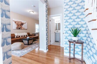 28 Dixon St in Newport, RI - Building Photo - Building Photo