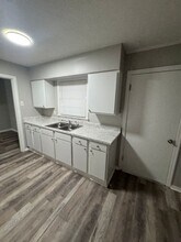 3795 Windcrest Rd in Memphis, TN - Building Photo - Building Photo