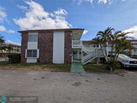 4310 NW 16th St in Lauderhill, FL - Building Photo - Building Photo