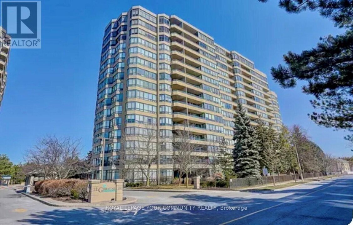 32-432 Clarissa Dr in Richmond Hill, ON - Building Photo