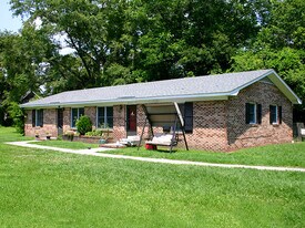 4215 Peachtree Ave in Wilmington, NC - Building Photo