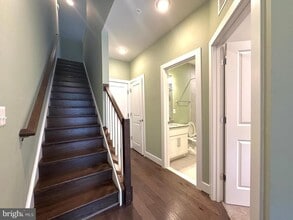 1009 Rockwell Ave in Gaithersburg, MD - Building Photo - Building Photo