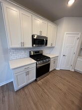 10514 Button Bush Dr in Franksville, WI - Building Photo - Building Photo