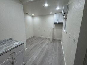 8702 Stewart and Gray Rd in Downey, CA - Building Photo - Building Photo