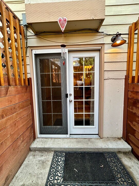 3642 Larkwood Ct in Boulder, CO - Building Photo