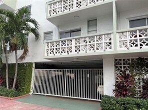 949 Pennsylvania Ave in Miami Beach, FL - Building Photo - Building Photo