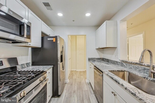 property at 15300 Diamond Cove Terrace