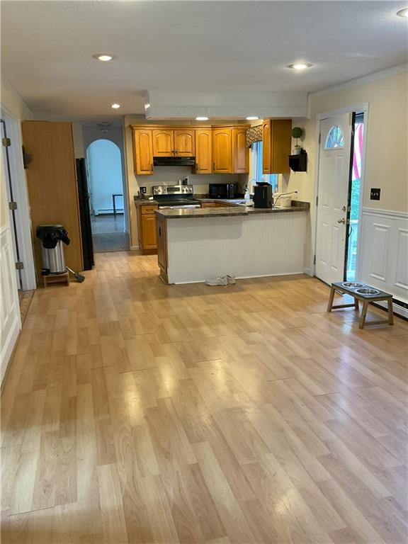 25 Crest Ave in Narragansett, RI - Building Photo - Building Photo