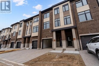 1695 Dersan St in Pickering, ON - Building Photo - Building Photo