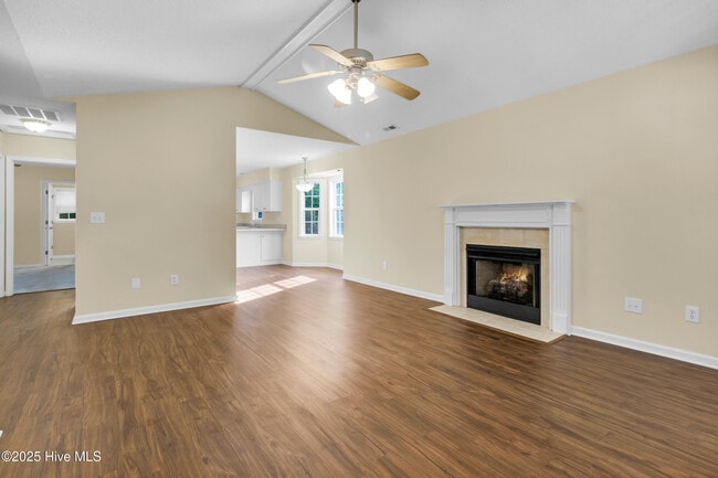 205 Buckskin Dr in New Bern, NC - Building Photo - Building Photo