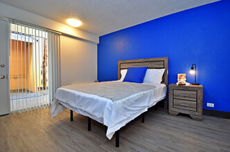 Siegel Suites San Antonio in San Antonio, TX - Building Photo - Building Photo