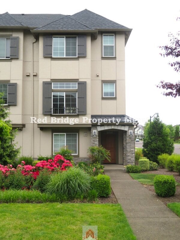 28500 SW Villebois Dr N in Wilsonville, OR - Building Photo - Building Photo