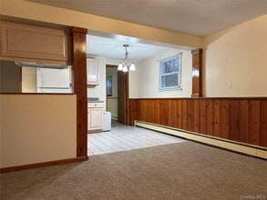 77 Elk Rd in Hopewell Junction, NY - Building Photo - Building Photo