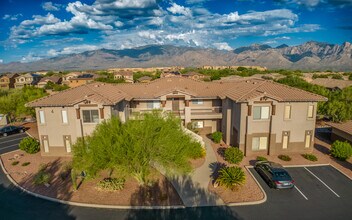 655 W Vistoso Highlands Dr, Unit 211 in Oro Valley, AZ - Building Photo - Building Photo