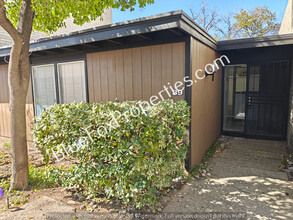 5701 E Glenn St in Tucson, AZ - Building Photo - Building Photo