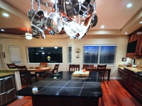 595 Kumulani Dr in Kihei, HI - Building Photo - Building Photo