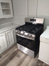 822 E Carson St in San Antonio, TX - Foto de edificio - Building Photo