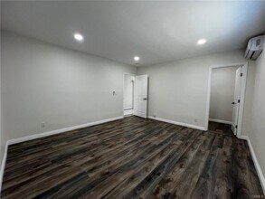 5246 Hallowell Ave in Temple City, CA - Building Photo - Building Photo