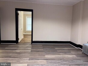 121 E Washington St in Chambersburg, PA - Building Photo - Building Photo