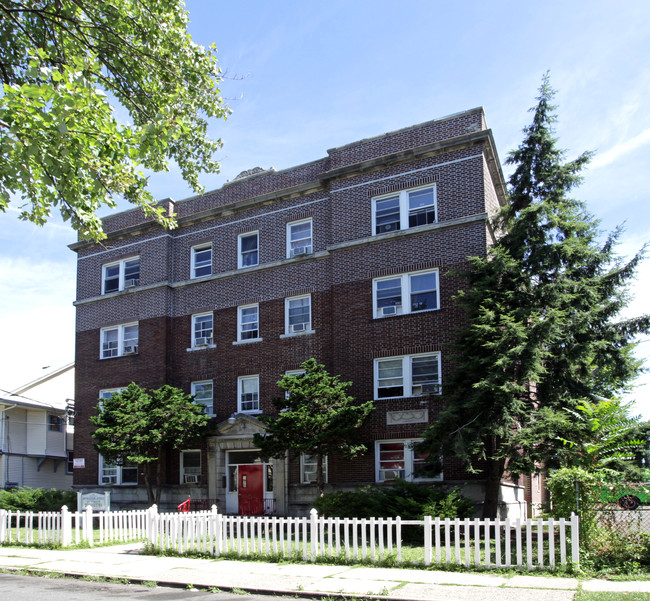 Madison Avenue Apartments