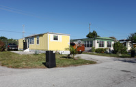 150 NW 68th St in Fort Lauderdale, FL - Foto de edificio - Building Photo